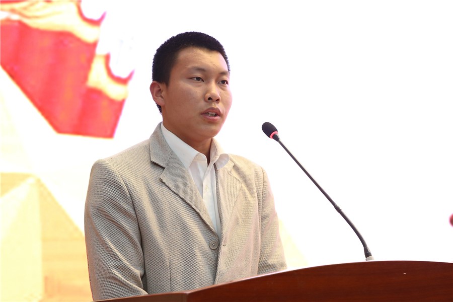 1555053157275035167.jpg 3.jpg